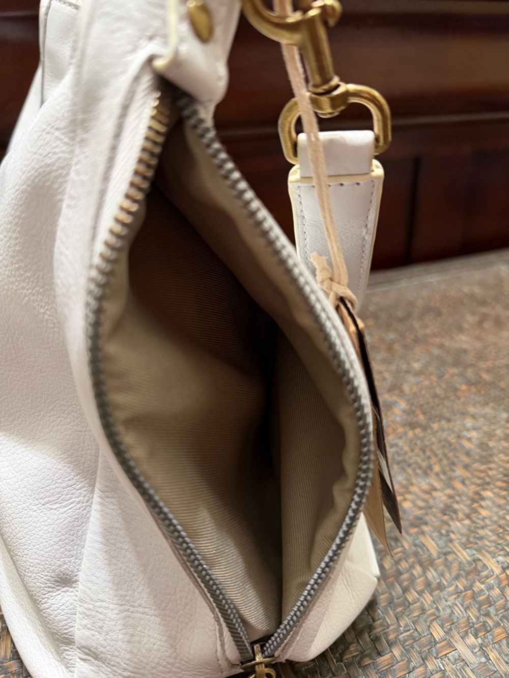 White Leather Shoulder Bag - Picture 5 of 16
